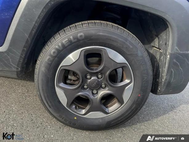 2018 JEEP RENEGADE image 6