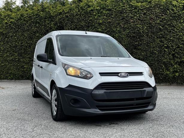 2014 Ford Transit Connect XL Cargo Van with Rear Shelving image 2