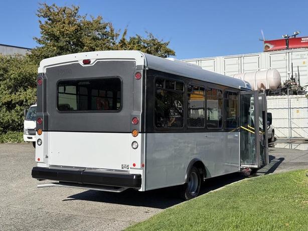 2019 Chevrolet Express G4500 22-Passenger Wheelchair Accessible Bus with Ramp image 8