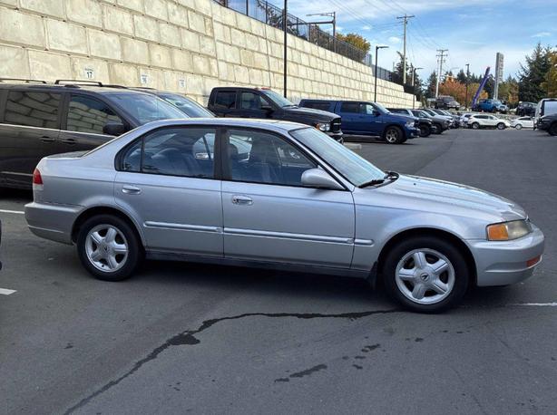 1998 Acura EL | 4dr Sdn Sport Manual image 4