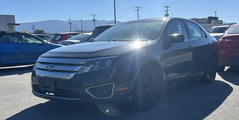 2011 Ford Fusion SE display photo