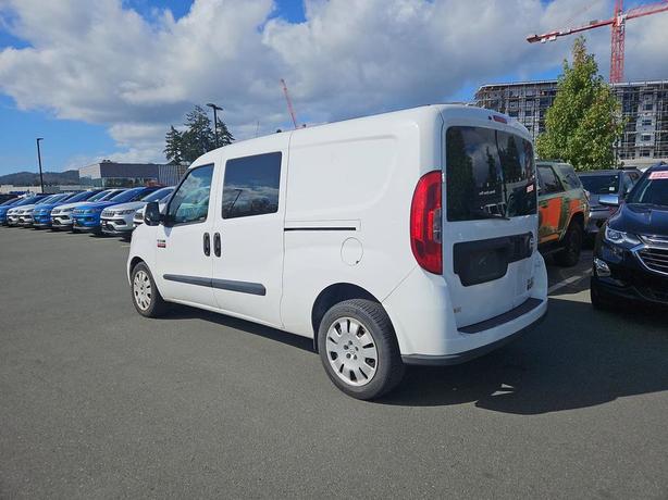 2015 RAM Promaster City SLT | Bluetooth Connectivity | Back-up Camera! image 4