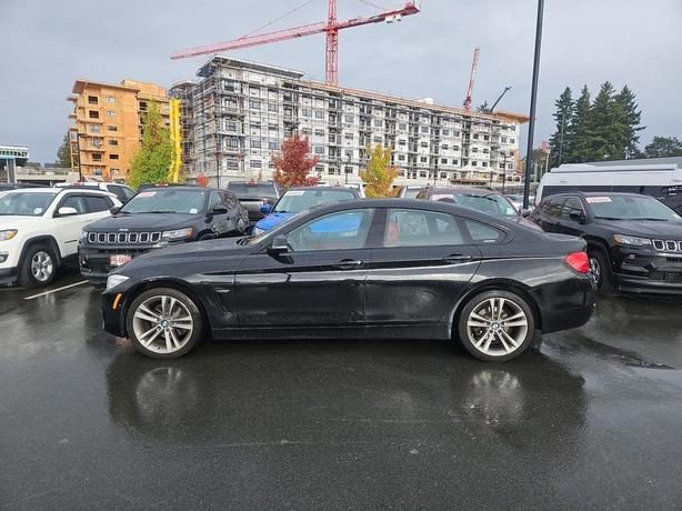 2016 BMW 4 Series 428i xDrive | Heated Seats | Bluetooth! image 3