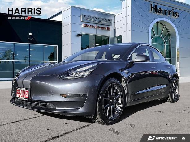 2019 Tesla Model 3 Standard Range Plus | Autopilot! image 1