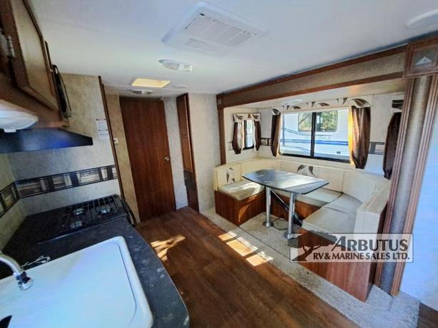 Used 2015 Keystone RV Bullet 212RBSWE image 8