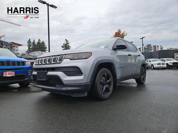 2022 Jeep Compass Sport | No Reported Accidents! image 1