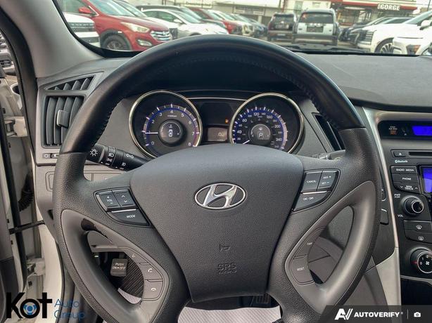 2012 Hyundai Sonata GLS BLUETOOTH! HEATED SEATS! image 7