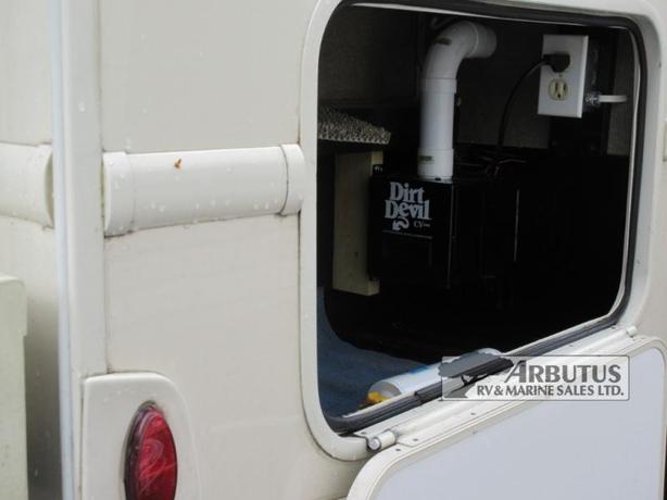 Used 2018 Thor Motor Coach Axis 25.2 image 7