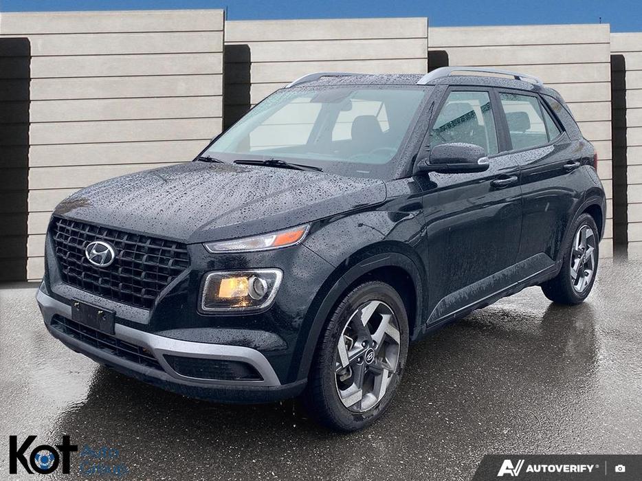 2022 Hyundai Venue Trend display photo