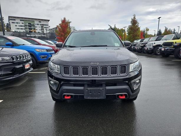 2021 Jeep Compass Trailhawk 4x4 | GPS Navigation! image 2