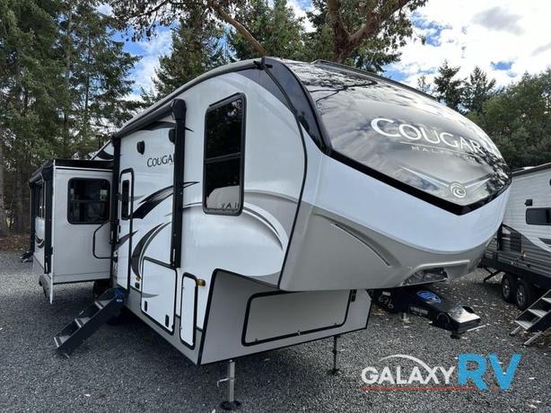 Used 2021 Keystone RV Cougar Half-Ton 29MBS image 1