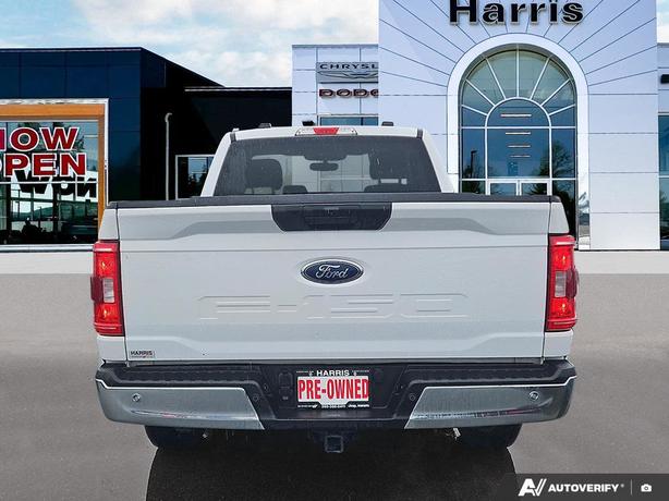 2022 Ford F-150 XLT 2WD Reg Cab 6.5' Box | No Reported Accidents! image 5