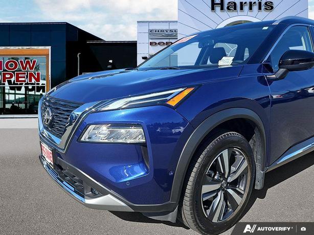 2022 Nissan Rogue Platinum AWD | One Owner! image 8