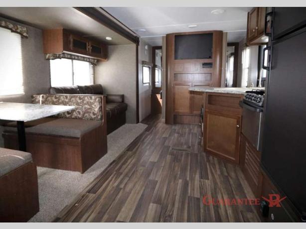 Used 2018 Keystone RV Hideout 26LHSWE image 7