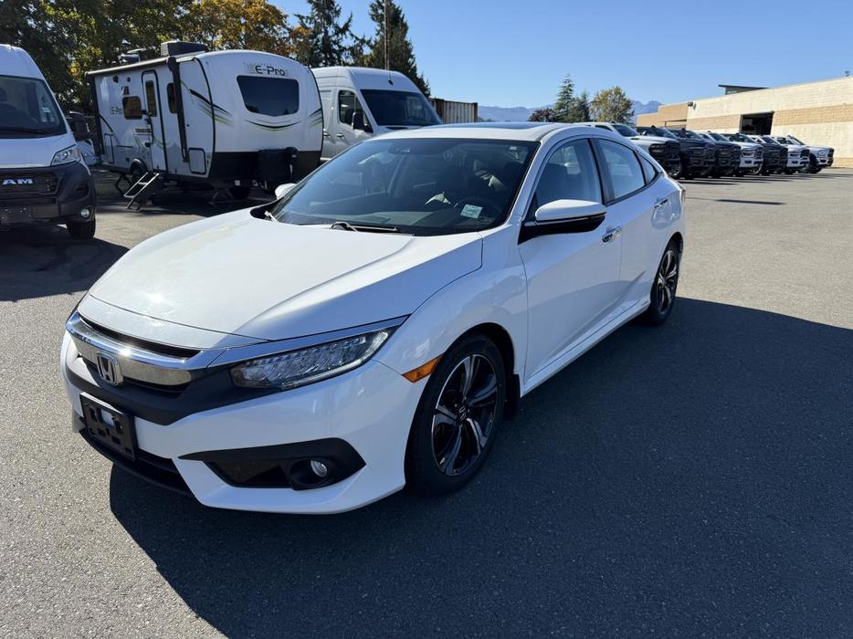 2017 Honda Civic Sedan Touring display photo