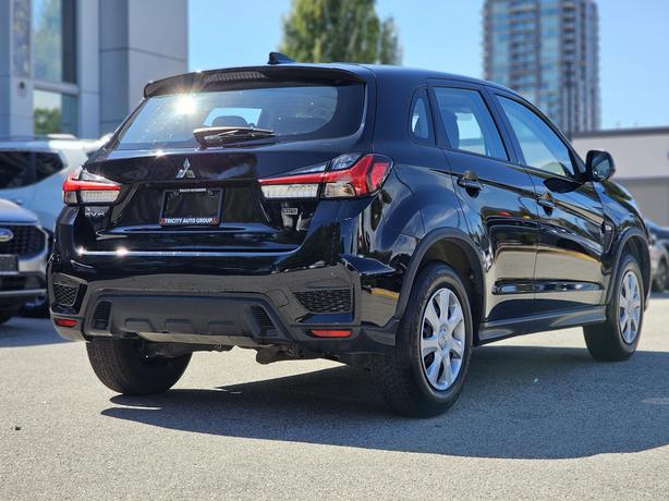 2024 Mitsubishi RVR ES AWC - Heated Seats, Apple Carplay/Android Auto image 5