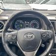 2017 Toyota RAV4 Hybrid Limited SUNROOF! HEATED SEATS! BLUETOOTH APPLE CARPLAY! thumbnail image 7