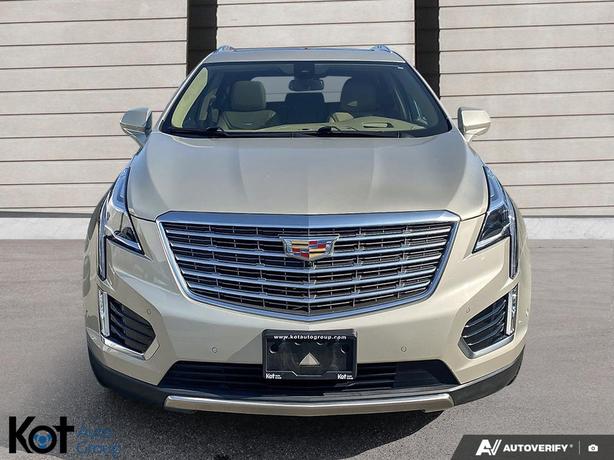 2017 Cadillac XT5 Platinum Awd LEATHER INTERIOR! PANORAMIC SUNROOF! HEATED & VEN image 2