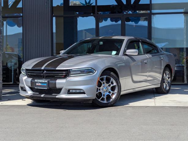 2017 Dodge Charger SXT - No Accidents, AWD, Heated Seats, Flex Fuel image 1