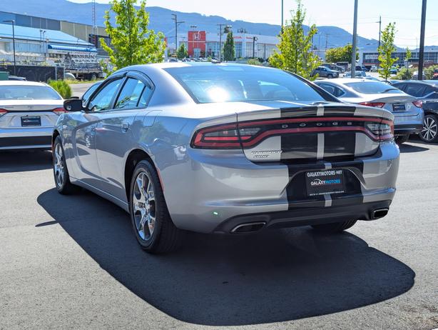 2017 Dodge Charger SXT - No Accidents, AWD, Heated Seats, Flex Fuel image 8