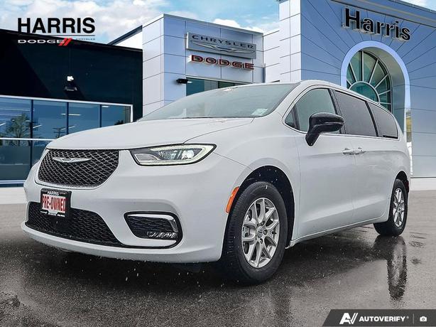 2024 Chrysler Pacifica Touring | Bluetooth Connectivity | Low Km's! image 1