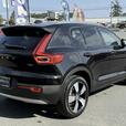 2022 Volvo XC40 MOMENTUM AWD- Leather Shift Knob & SiriusXM thumbnail image 6