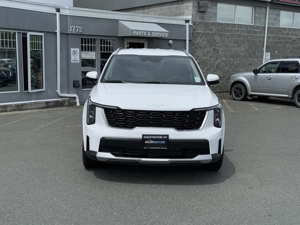 2024 Kia Sorento LX AWD - 3rd Row Seats & Power Driver Seat image 3