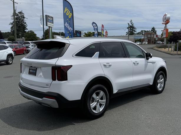 2024 Kia Sorento LX AWD - 3rd Row Seats & Power Driver Seat image 6