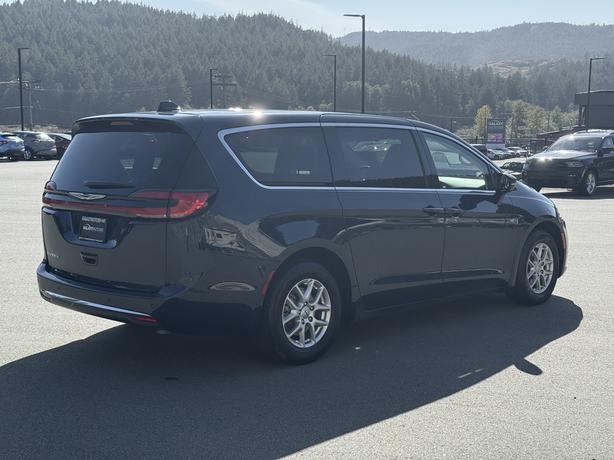 2024 Chrysler Pacifica Touring-L - 3rd Row Seats & GPS Antenna Input image 6