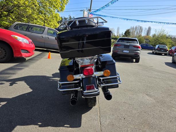 2005 Harley-Davidson FLHTCI image 5