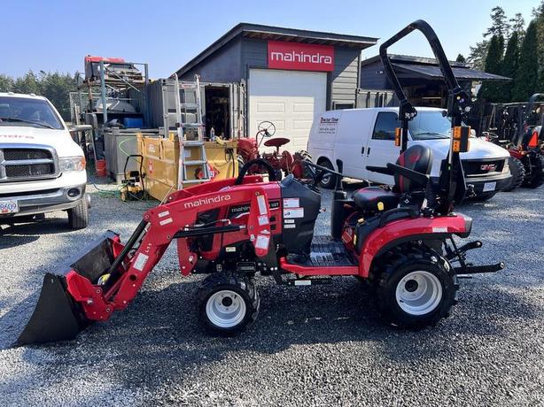 2024 Mahindra 1100 series 1120 HST image 4