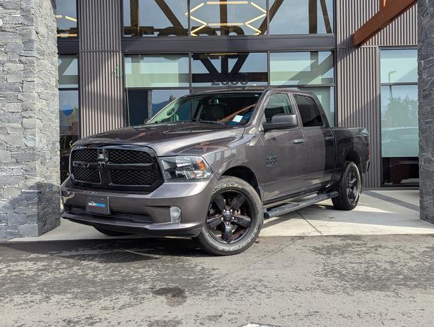 2023 Ram 1500 Classic Express - 3.6L V6, Crew Cab, Short Bed, 4x4 image 1