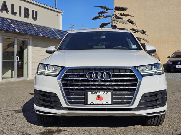 2017 Audi Q7 quattro 4dr 3.0T Technik image 2