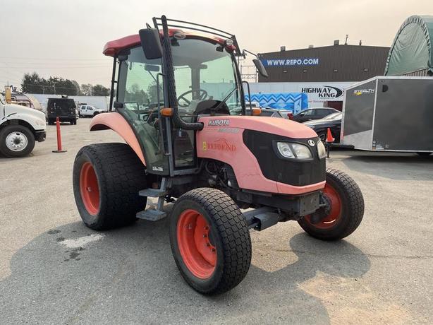2010 Kubota M6040 4 wheel Drive Farm Tractor Diesel image 7