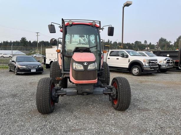 2010 Kubota M6040 4 wheel Drive Farm Tractor Diesel image 8
