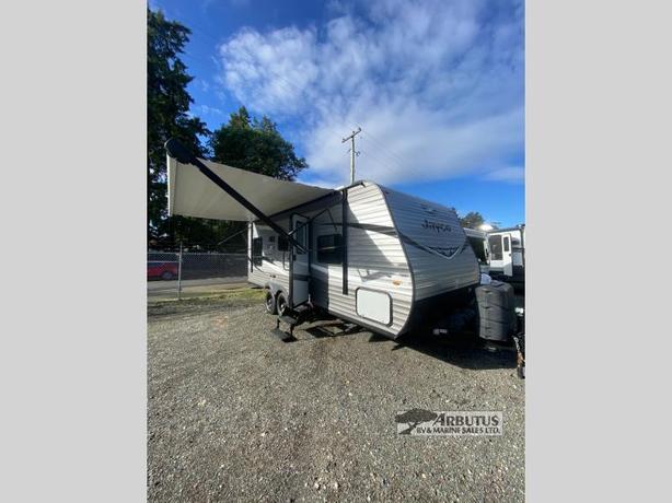 Used 2020 Jayco Jay Flight SLX Western Edition 212QBW image 3