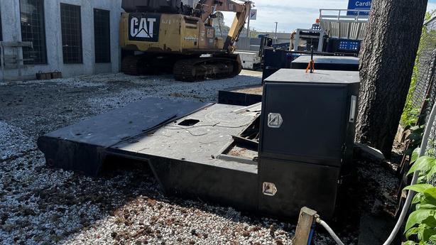 2000 Service Flat Deck Cabinets image 4