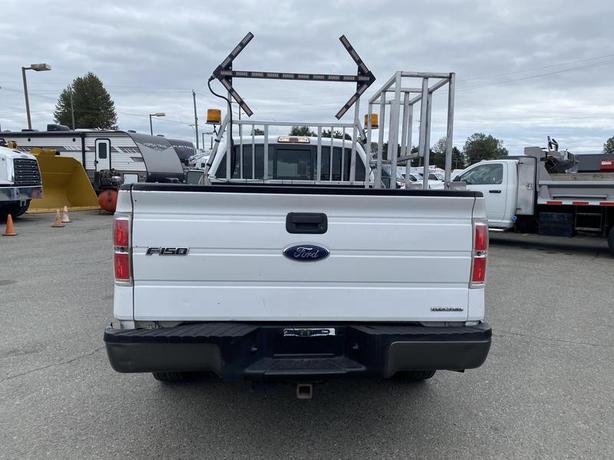 2013 Ford F-150 XLT 8 foot Box 2WD TRAFFIC CONTROL SIGN image 4