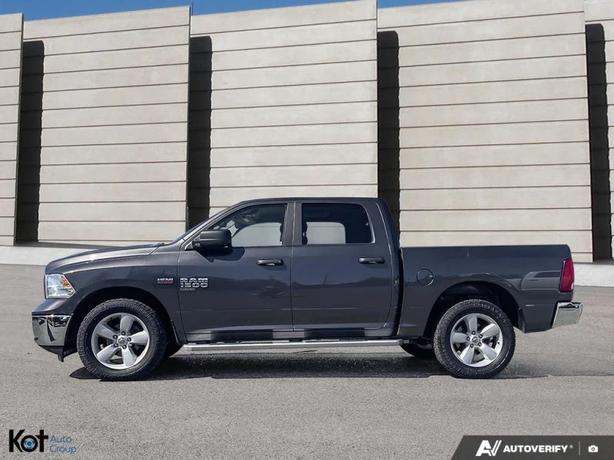 2021 RAM 1500 CLASSIC image 3