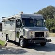 2008 Morgon Olson Workhorse W62 16-Foot Step Van Cargo Van with Rear Shelving thumbnail image 2