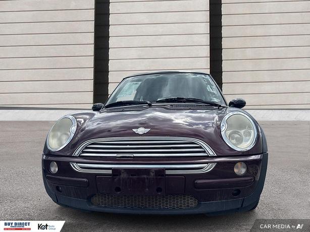 2003 MINI Cooper Hardtop Base image 2