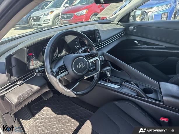 2023 Hyundai Elantra Preferred image 6