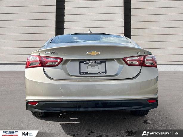 2022 Chevrolet Malibu LT image 5