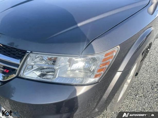 2015 DODGE JOURNEY image 8