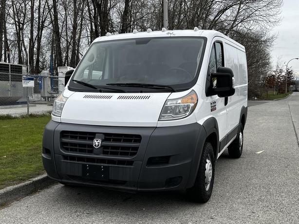 2018 RAM Promaster 1500 Low Roof Cargo Van Tradesman 118-inch WheelBase image 4