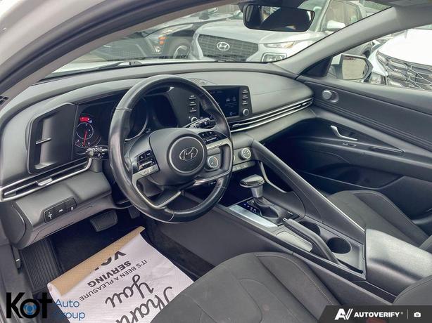 2021 Hyundai Elantra Preferred BLIND-SPOT DETECTION! PUSH-BUTTON START! HEATED S image 6