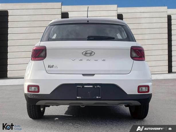 2023 HYUNDAI VENUE image 5