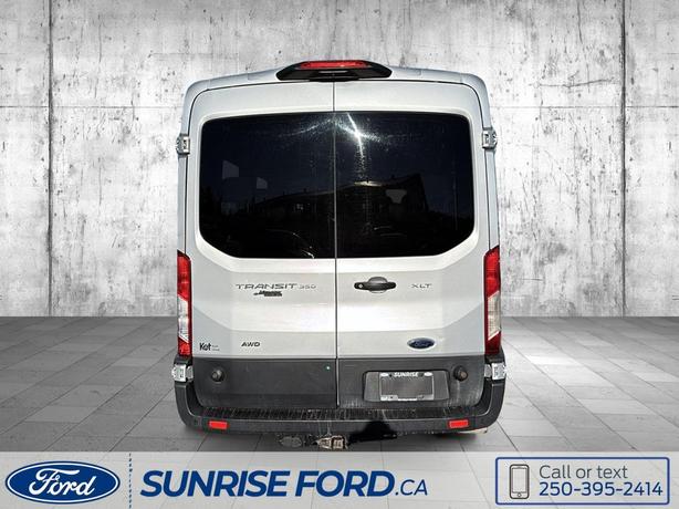 2020 Ford Transit Passenger Wagon XLT, SEATS 15! image 6