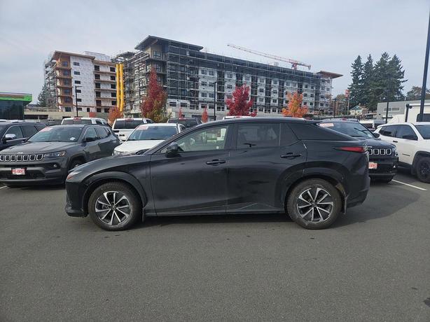 2023 Lexus RZ RZ 450e AWD | Adaptive Cruise Control! image 3