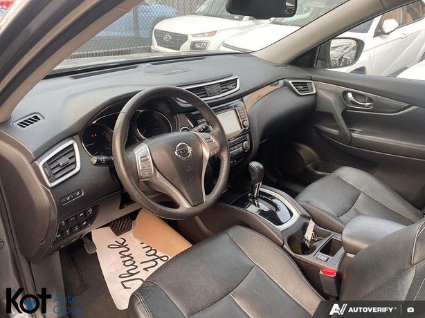 2015 Nissan Rogue SL NAVIGATION! HEATED SEATS! BLUETOOTH! image 6